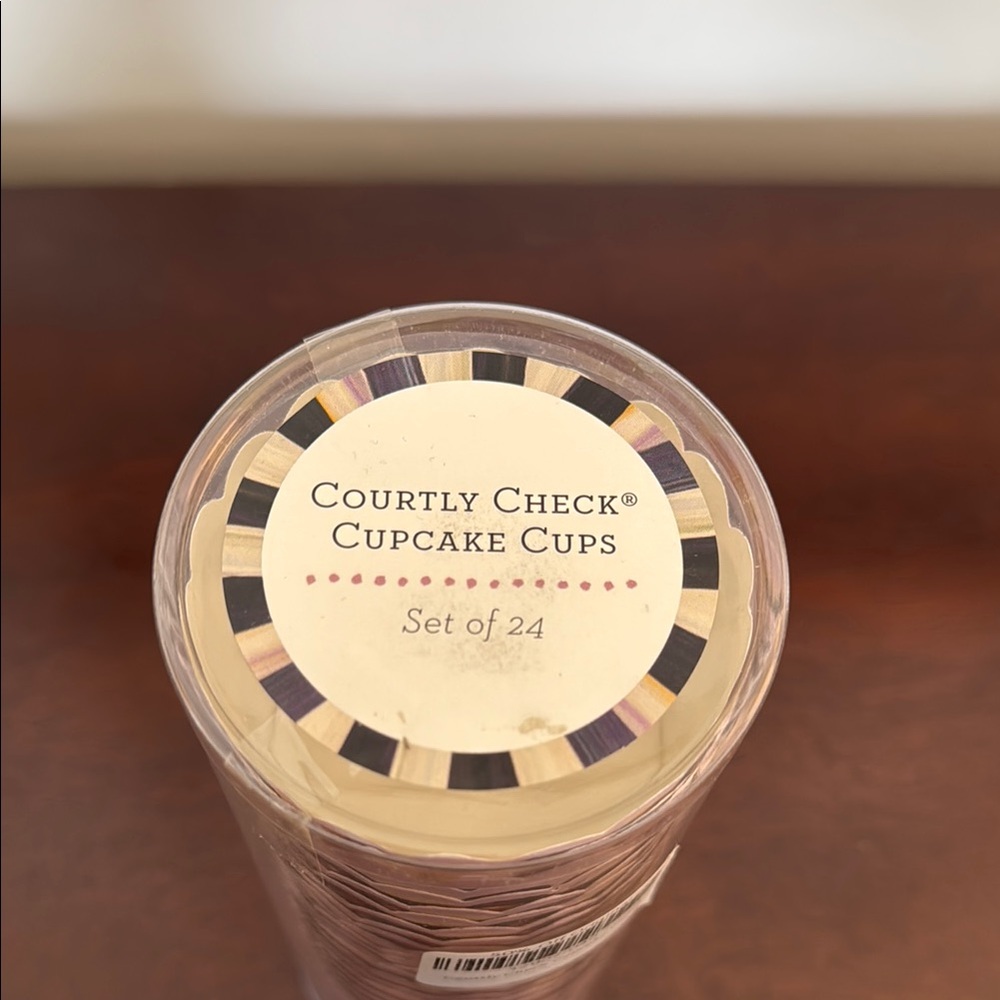 Mackenzie-Childs Courtly Check Cupcake Cups - Picture 2 of 4